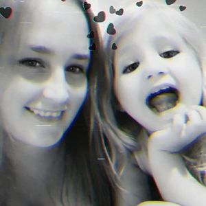 Meet your Posher, Kaitlin